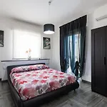 Residenza Saint Tropez Panzió 4*