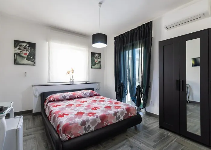 Residenza Saint Tropez לינה וארוחת בוקר 3*