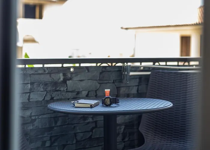 Residenza Saint Tropez סנטה דומניקה