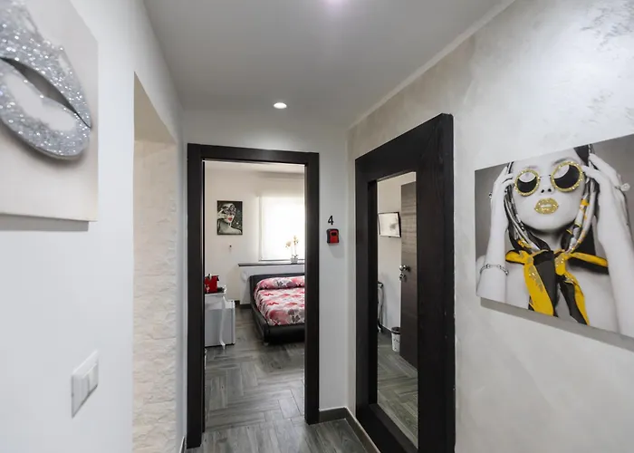 לינה וארוחת בוקר Residenza Saint Tropez