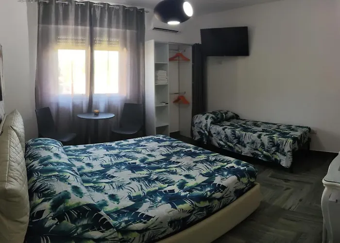 Residenza Saint Tropez סנטה דומניקה